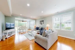 Bayville Shores - 35735 Coleman Ave - Swann Keys