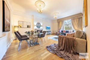 South Kensington - Cromwell Rd Residence