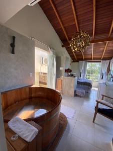 Bombinhas Guest House