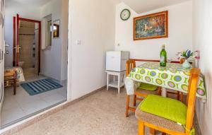 Awesome Home In Premantura With 2 Bedrooms And Wifi