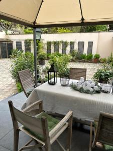 B&B / Chambres d'hotes Le Jardin Cathedrale : photos des chambres