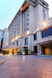 The Metropolitan Hotel & Spa New Delhi