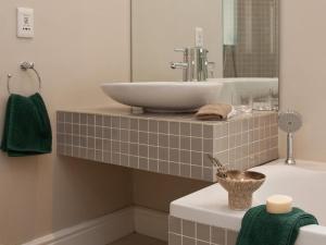 Retreat at Waterfall Valley