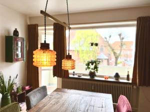 2 værelses retro lejlighed på Torvet