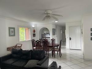 Casa Blanca: Frente al mar