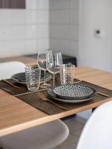 Pure Gold - Casa Vostra - CAUTION 800 EUR & ID requises - Annemasse Proche Chateau Rouge