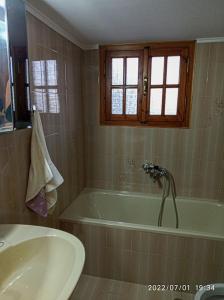 Archontiko Taxiarches Kymi Evia