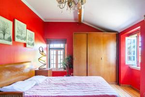 B&B Quarto Vermelho Estilo Moderno