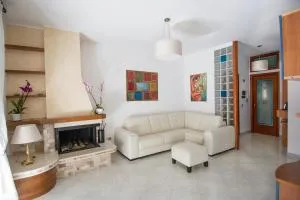 Casa Simone - 孔韦尔萨诺