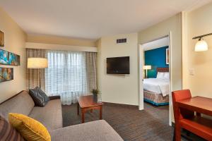 One-Bedroom King Suite with Sofa Bed - Hearing Accessible room in Residence Inn by Marriott Abilene