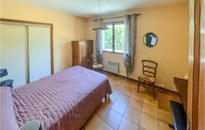 Maisons de vacances Stunning Home In Mazan With Wifi And 2 Bedrooms : photos des chambres