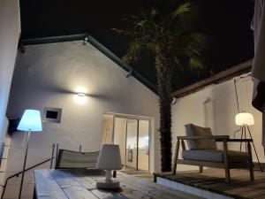 Appartements Appartement sur Terrasse : Appartement 3 Chambres