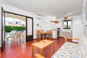 Apartamentos Menorca MONSINES 11A by Mauter Villas