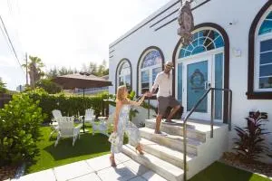 Vive Zen Queen Room - Bayshore