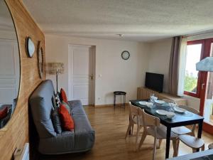 Appartements Le Garden - Vue lac - Parking - Evian - Lugrin : photos des chambres