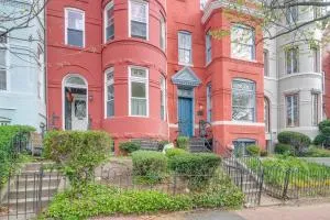Historic Georgetown Townhome Walkable Location! - Foggy Bottom