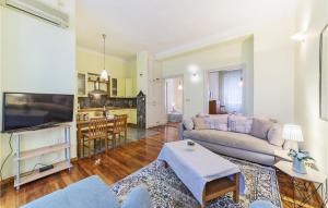 Stunning Apartment In Pula With 2 Bedrooms And Wifi