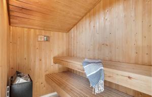 Holiday Home Kystvej Bjert Ix