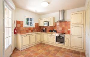 Lovely Home In Callian With Wifi