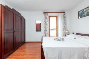 Holiday house with a parking space Valtura, Pula - 16611