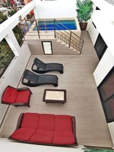 ToP VIP! Pent-house with your PRIVATE pool & chairs 2 bedrooms