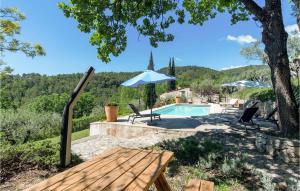 Maisons de vacances Stunning Home In Fayence With Outdoor Swimming Pool, Wifi And 5 Bedrooms : photos des chambres