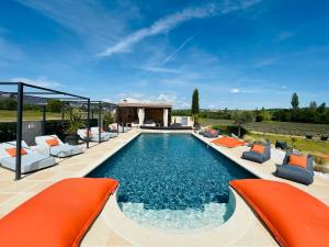 B&B / Chambres d'hotes La Bastide des Bourguets Adults Only, Mont Ventoux : photos des chambres