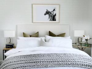 MANHATTAN STYLE 3 STORY LUXURY IN ST PETERS