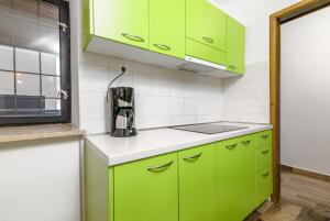 Apartments with parking space Premantura, Medulin - 2228