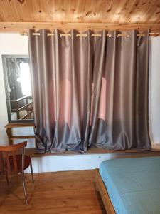 Aloni Cottage above Aegean Sea