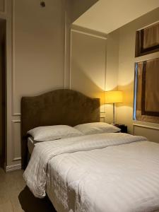 2-Bedroom Manhattan, Cubao Condo