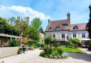 Les Suites - Saulieu - 索略