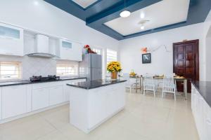 Amy Villa 05 - 100 M2 Swimming Pool - 100M To The Sea