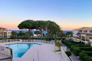 Les Issambres, appartement face mer Golf St Tropez - La Garonnette-Plage