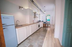 Vintage & Cosy Auditorium2