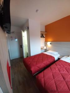 Hotels Premiere Classe Evry Sud - Mennecy : photos des chambres