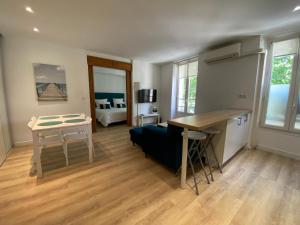 2 pièces - Croisette et Plages à 10 mn à pieds