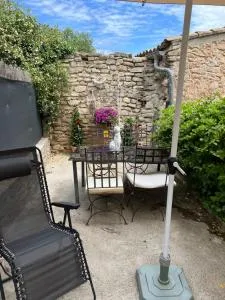 La terrasse de Caromb face au Mont VENTOUX avec clim - Saint-Hippolyte-le-Graveyron