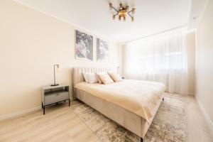 The World is Yours seaside apartment