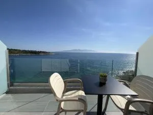 Sea Breeze Villa - Kakomë