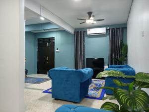 RIANI HOMESTAY