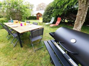 Maisons de vacances Bonheur dans le Finistere cosy jardin 2-8 pers : photos des chambres