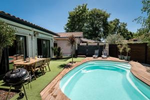 Maisons de vacances Villa Eden Bleu - Piscine et jacuzzi prive - Logement classe 4 etoiles : photos des chambres