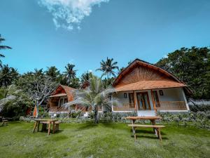 Mertha Sari Bungalow & Tent space