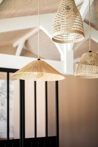 Maisons de vacances Villa Eden Bleu - Piscine et jacuzzi prive - Logement classe 4 etoiles : photos des chambres