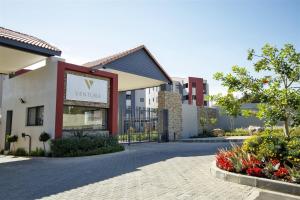 Eirini Elegant - Athena Apartment Fourways