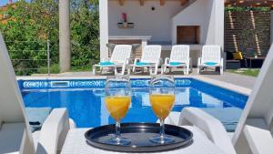 Villa Amoena with Pool and Sauna