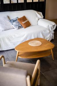 Maisons de vacances Villa Eden Bleu - Piscine et jacuzzi prive - Logement classe 4 etoiles : photos des chambres