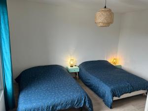 L EFFET MER 70M2 avec 2 chambres doubles avec Parking 1 voiture GRATUIT, NETFLIX disponible, Lits faits à l arrivé Serviettes de toilettes fournies