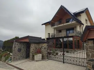 Apartament na wzgórzu - 旧柳博夫尼亚